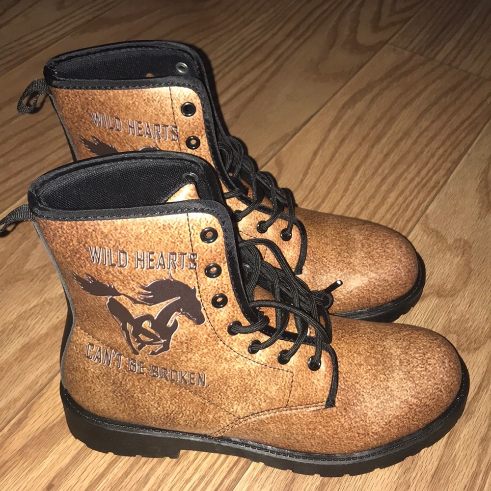 Horse Detail Combat/Work Boots